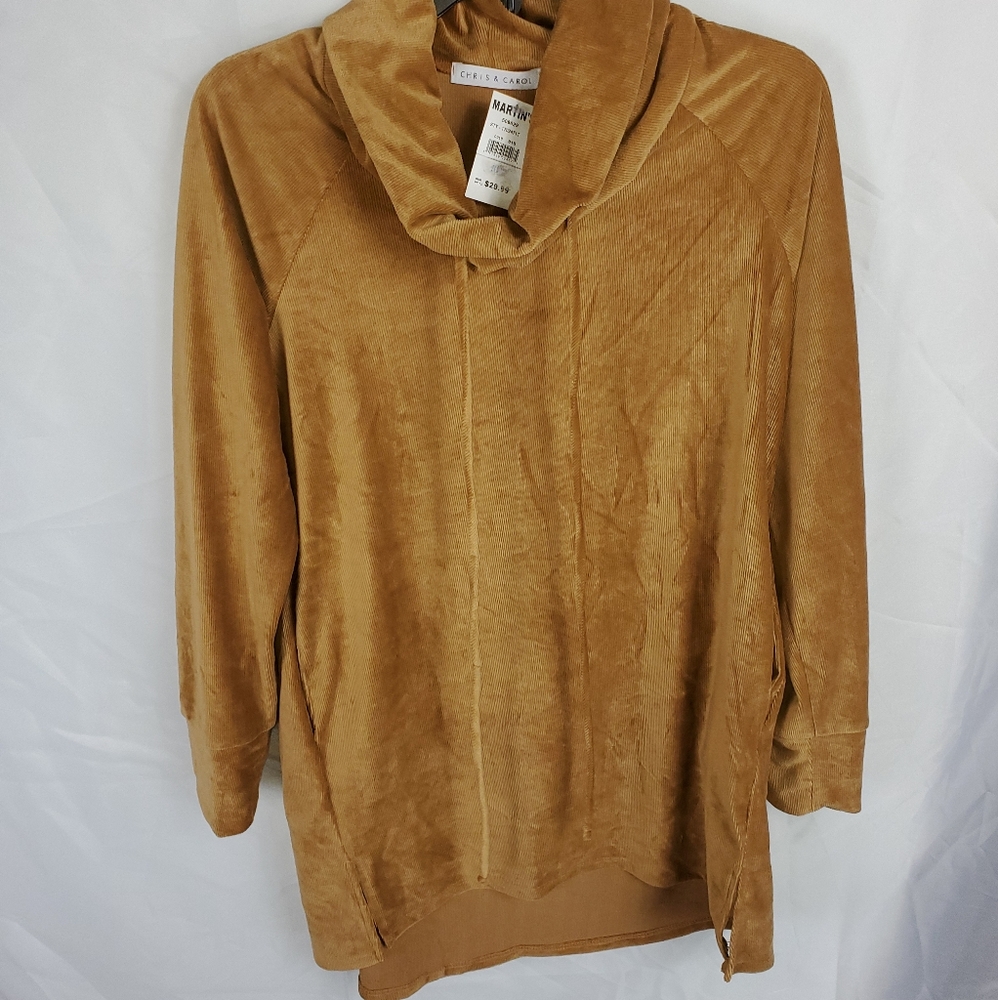 Turtleneck with string in turtle neck & pockets